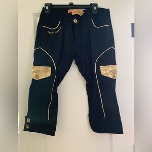 Y2K Apple Bottom black capris size 9/10